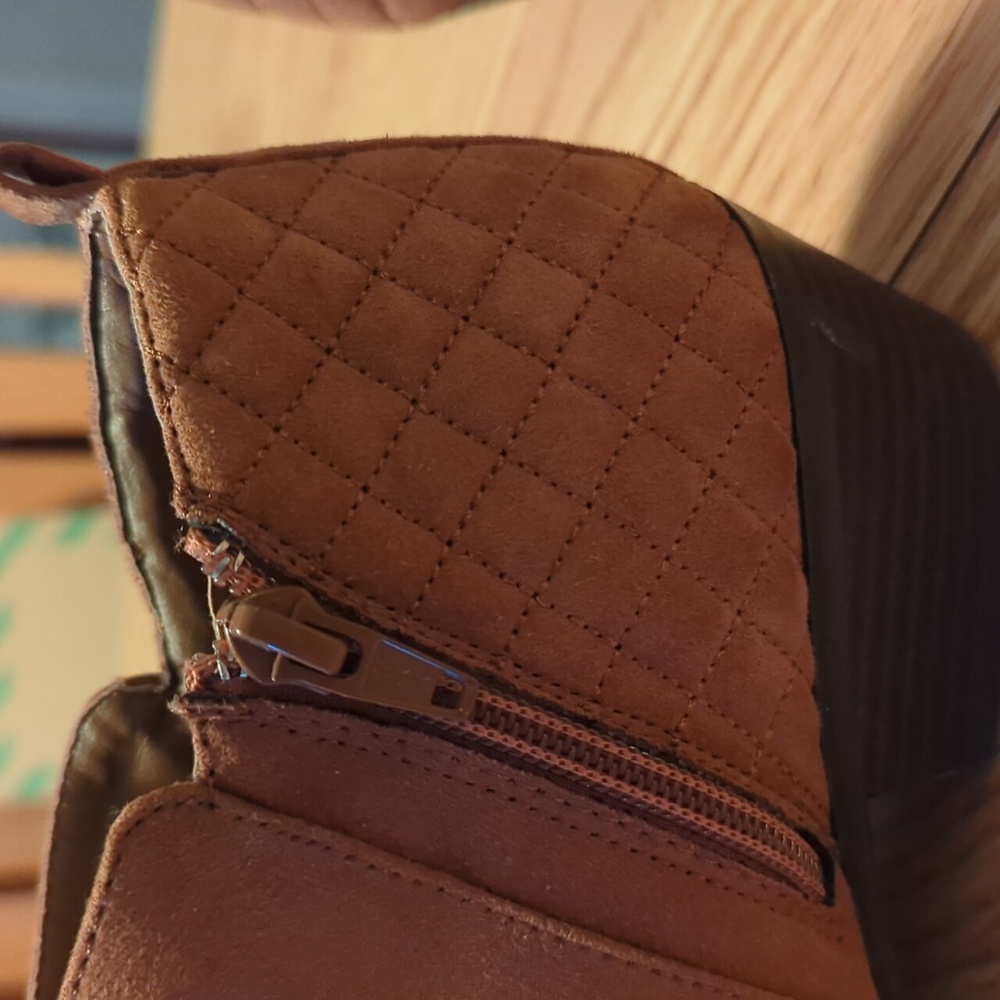 Style & Co. Brown ankle booties - Picture 5 of 7